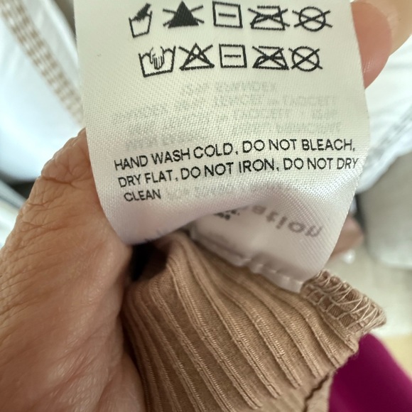 Reformation Ribbed Tan Long Sleeve Blouse - Picture 6 of 6